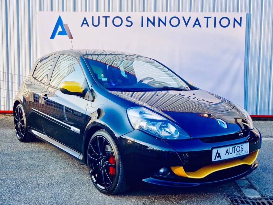 RENAULT CLIO 2.0 16V 203 CH RED BULL RACING RB7 N°275